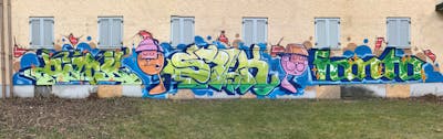 Light Green and Colorful Stylewriting by Fanta, Zack and Silk. This Graffiti is located in Munich, Germany and was created in 2019. This Graffiti can be described as Stylewriting, Characters and Abandoned.