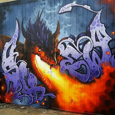 Violet and Orange Stylewriting by Shew, the Buddys and Büro21. This Graffiti is located in Strausberg, Germany and was created in 2021. This Graffiti can be described as Stylewriting, Characters and Streetart.