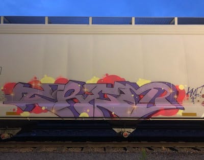Colorful Stylewriting by TREM. This Graffiti is located in United States and was created in 2021. This Graffiti can be described as Stylewriting and Trains.