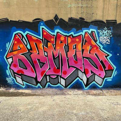 Colorful Stylewriting by Bamos. This Graffiti is located in Valencia, Spain and was created in 2022. This Graffiti can be described as Stylewriting and Wall of Fame.