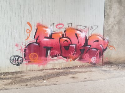 Orange and Coralle and Red Stylewriting by Hero. This Graffiti is located in Germany and was created in 2022. This Graffiti can be described as Stylewriting and Street Bombing.