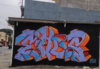 Violet and Orange and Black Stylewriting by endsgraffiti. This Graffiti is located in São Paulo, Brazil and was created in 2021.