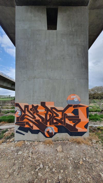 Orange and Brown Stylewriting by Zire. This Graffiti is located in Israel and was created in 2023.