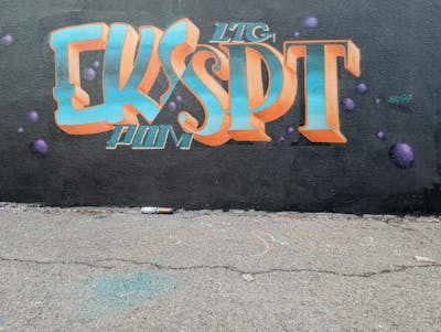 Cyan and Orange Stylewriting by Eksept. This Graffiti is located in Montréal, Canada and was created in 2023. This Graffiti can be described as Stylewriting and Streetart.
