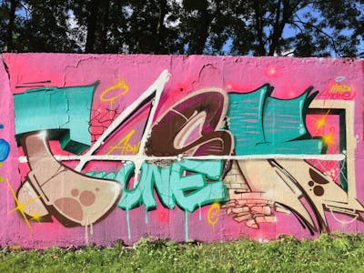 Colorful and Cyan and Coralle Stylewriting by TASKONE. This Graffiti is located in Zwickau, Germany and was created in 2021.
