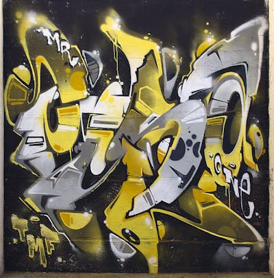 Grey and Yellow Stylewriting by Posa. This Graffiti is located in Delitzsch, Germany and was created in 2021.