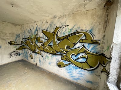 Beige Stylewriting by BROKE420. This Graffiti is located in Magdeburg, Germany and was created in 2024. This Graffiti can be described as Stylewriting and Abandoned.