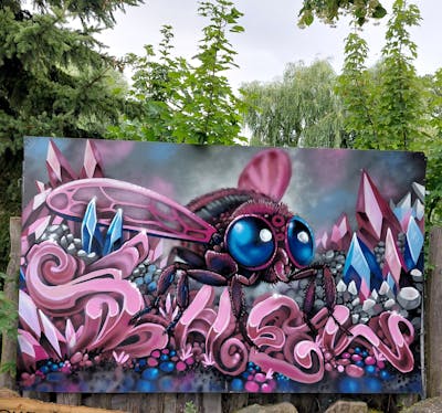 Coralle and Grey and Blue Stylewriting by Shew, the Buddys and Büro21. This Graffiti is located in Strausberg, Germany and was created in 2023. This Graffiti can be described as Stylewriting, Characters and Canvas.