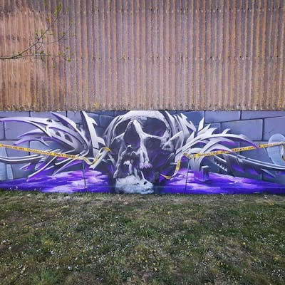 Violet Characters by Fakt and Dosar. This Graffiti is located in Bremerhaven, Germany and was created in 2020. This Graffiti can be described as Characters, Stylewriting, 3D and Wall of Fame.