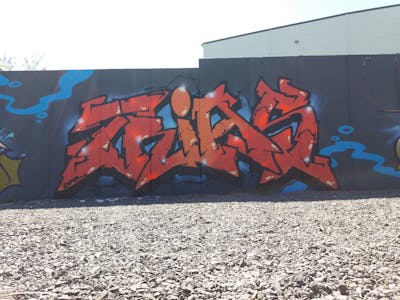 Red and Light Blue Stylewriting by Trias. This Graffiti is located in Germany and was created in 2023. This Graffiti can be described as Stylewriting and Wall of Fame.