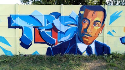 Blue and Light Blue and Colorful Stylewriting by Tris. This Graffiti is located in Rennes, France and was created in 2023. This Graffiti can be described as Stylewriting and Characters.