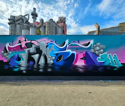 Colorful Stylewriting by Dkeg. This Graffiti is located in London, United Kingdom and was created in 2023. This Graffiti can be described as Stylewriting and Atmosphere.
