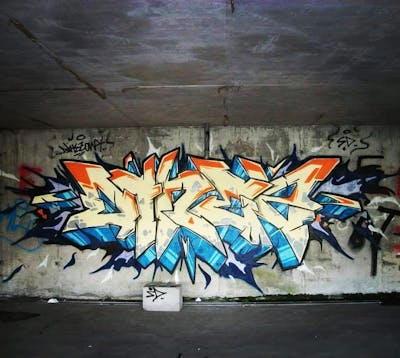 Beige and Light Blue Abandoned by Dihez. This Graffiti is located in Wrocław, Poland and was created in 2014. This Graffiti can be described as Abandoned and Stylewriting.