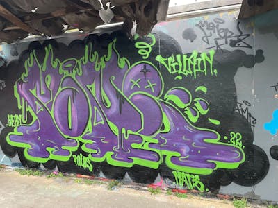 Light Green and Violet Stylewriting by Maner. This Graffiti is located in Amsterdam, Netherlands and was created in 2022. This Graffiti can be described as Stylewriting and Abandoned.