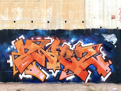 Orange and Blue and Black Stylewriting by 2nez. This Graffiti is located in Valencia, Spain and was created in 2023.