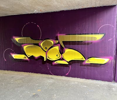 Yellow and Violet Stylewriting by Modi. This Graffiti is located in Germany and was created in 2024.