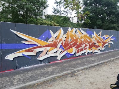 Beige and Orange and Brown Stylewriting by Wery. This Graffiti is located in Berlin, Germany and was created in 2023. This Graffiti can be described as Stylewriting, Characters and Wall of Fame.