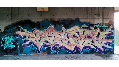 Beige and Colorful Stylewriting by Omus and synth. This Graffiti is located in Zagreb, Croatia and was created in 2022.