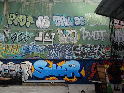 Blue and Colorful Stylewriting by REANTS and tm. This Graffiti is located in Mexico and was created in 2022.