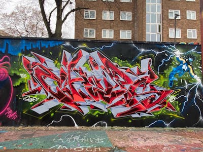 Red and Colorful Stylewriting by CDSK, Chips and sores. This Graffiti is located in London, United Kingdom and was created in 2023. This Graffiti can be described as Stylewriting, Wall of Fame and Characters.