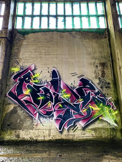 Black and Coralle Stylewriting by Raitz. This Graffiti is located in Germany and was created in 2024. This Graffiti can be described as Stylewriting, Abandoned and Atmosphere.