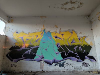 Colorful Stylewriting by LFT and SparkTwo. This Graffiti is located in Patras, Greece and was created in 2023. This Graffiti can be described as Stylewriting and Abandoned.