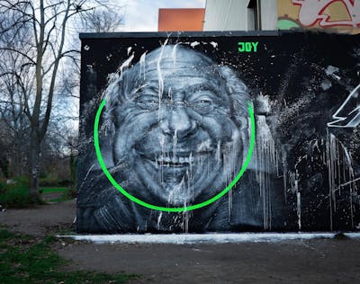 Grey and Light Green Characters by AIDN and New Cru. This Graffiti is located in Berlin, Germany and was created in 2022. This Graffiti can be described as Characters.