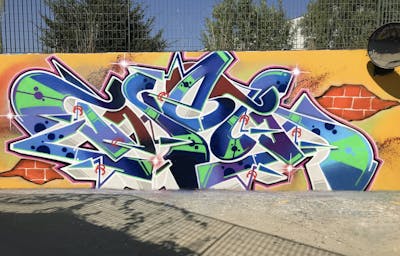 Colorful Stylewriting by Thetan one. This Graffiti is located in Venezia, Italy and was created in 2021. This Graffiti can be described as Stylewriting and Wall of Fame.