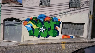 Colorful and Green Stylewriting by unknown. This Graffiti is located in Rio de Janeiro, Brazil and was created in 2016. This Graffiti can be described as Stylewriting and Street Bombing.