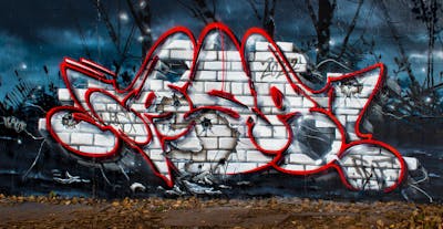 Red and Grey and White Stylewriting by Posa. This Graffiti is located in Coburg, Germany and was created in 2022. This Graffiti can be described as Stylewriting, Throw Up and 3D.