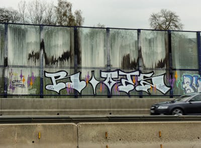 Chrome and Black Stylewriting by Riots. This Graffiti is located in Leipzig, Germany and was created in 2012. This Graffiti can be described as Stylewriting and Street Bombing.