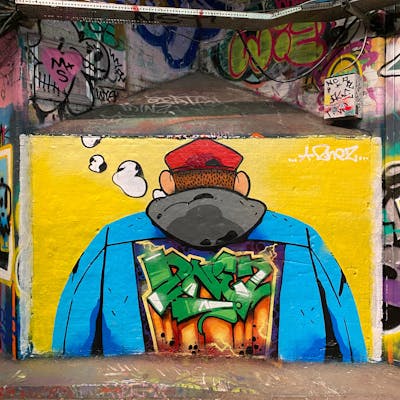 Colorful Characters by 2nez. This Graffiti is located in London, United Kingdom and was created in 2021. This Graffiti can be described as Characters, Stylewriting and Wall of Fame.