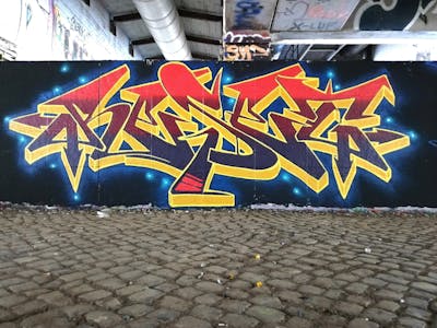 Red and Yellow Stylewriting by Reset. This Graffiti is located in Hannover, Germany and was created in 2022. This Graffiti can be described as Stylewriting and Wall of Fame.