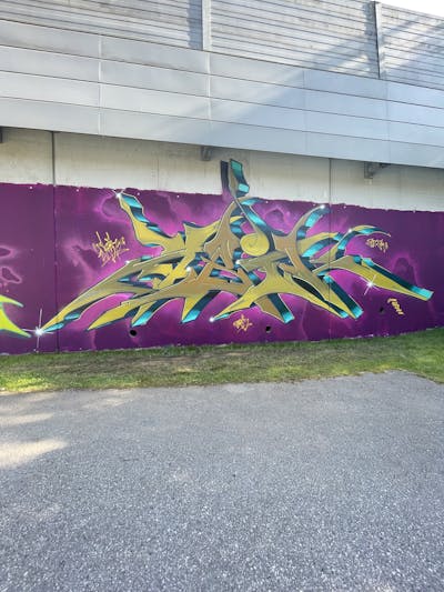 Colorful Stylewriting by Abik. This Graffiti is located in Salzburg, Austria and was created in 2021.
