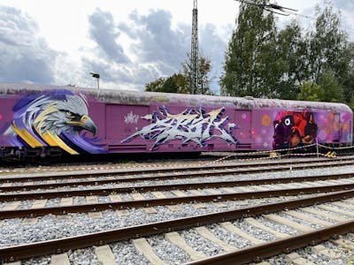 Colorful Stylewriting by spliff one, ABIK ONE and SIZE TWO. This Graffiti is located in Salzburg, Austria and was created in 2023. This Graffiti can be described as Stylewriting, Characters and Trains.
