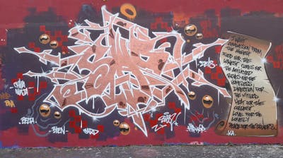 Coralle and Brown and Red Stylewriting by SAO2971. This Graffiti is located in St helier, United Kingdom and was created in 2023. This Graffiti can be described as Stylewriting and Handstyles.