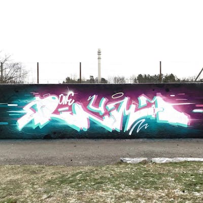 White and Colorful Stylewriting by Rymds and Rymd. This Graffiti is located in Stockholm, Sweden and was created in 2020. This Graffiti can be described as Stylewriting and Futuristic.