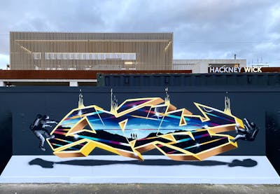 Colorful Stylewriting by Only E1. This Graffiti is located in London, United Kingdom and was created in 2022. This Graffiti can be described as Stylewriting and Characters.