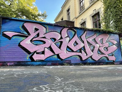 Coralle Stylewriting by BROKE420. This Graffiti is located in Magdeburg, Germany and was created in 2024. This Graffiti can be described as Stylewriting and Wall of Fame.