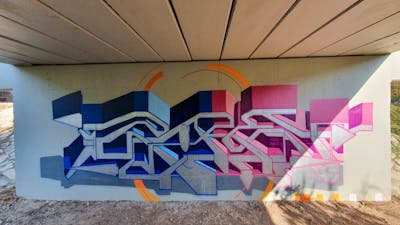 Light Blue and Coralle Stylewriting by Zire. This Graffiti is located in Israel and was created in 2022. This Graffiti can be described as Stylewriting and Abandoned.