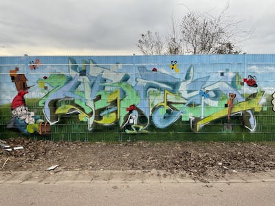 Colorful Characters by ORES24. This Graffiti is located in Halle, Côte d'Ivoire and was created in 2023. This Graffiti can be described as Characters and Stylewriting.