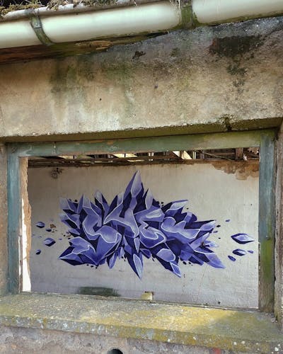 Violet and Colorful Stylewriting by Shew and the Buddys. This Graffiti is located in Strausberg, Germany and was created in 2022. This Graffiti can be described as Stylewriting and Abandoned.