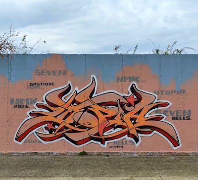 Orange and Coralle Stylewriting by Utopia. This Graffiti is located in Leckwitz , Sachsen, Germany and was created in 2023.