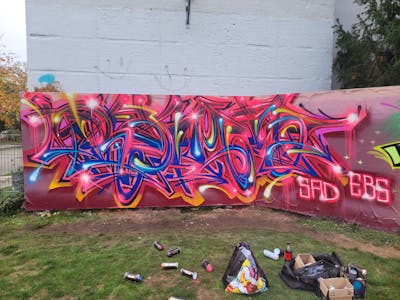 Red and Coralle and Blue Stylewriting by sad, Reims and ebs. This Graffiti is located in Germany and was created in 2022. This Graffiti can be described as Stylewriting and Wall of Fame.