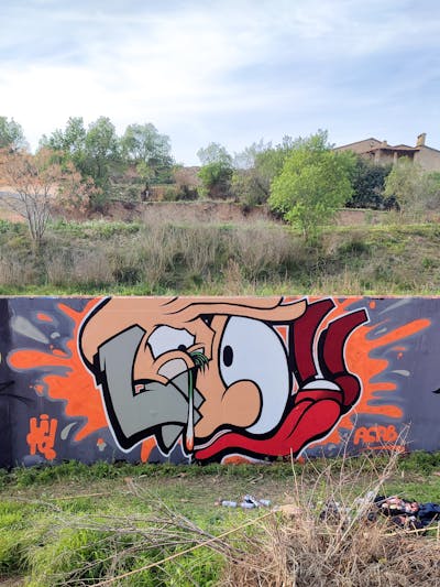 Coralle and Grey and Red Characters by Lito. This Graffiti is located in Barcelona, Spain and was created in 2022. This Graffiti can be described as Characters and Stylewriting.