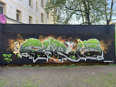 Grey and Green and Light Green Characters by Chr15, TMF and HG. This Graffiti is located in Berlin, Germany and was created in 2024. This Graffiti can be described as Characters, Stylewriting and Wall of Fame.