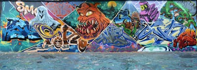 Colorful Stylewriting by CDSK, Sorez, Soner and Chips. This Graffiti is located in London, United Kingdom and was created in 2023. This Graffiti can be described as Stylewriting, Characters, Streetart, Wall of Fame and Murals.