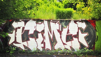 White Stylewriting by Cime. This Graffiti is located in Budapest, Hungary and was created in 2016.