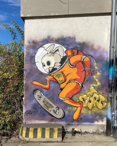 Orange Characters by Curt. This Graffiti is located in Regensburg, Germany and was created in 2022. This Graffiti can be described as Characters, Streetart and Abandoned.