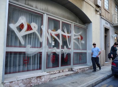 Chrome Handstyles by Riots. This Graffiti is located in Malta and was created in 2011.